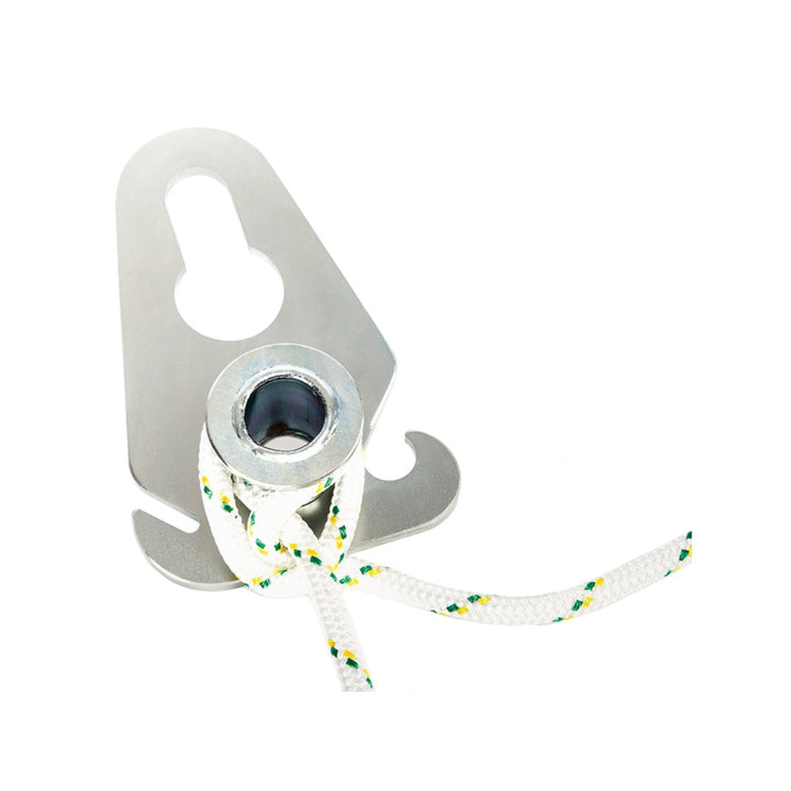 Ball hitch pulling plate