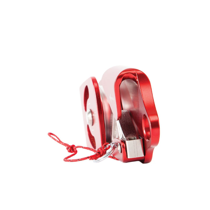 Self-locking pulleys